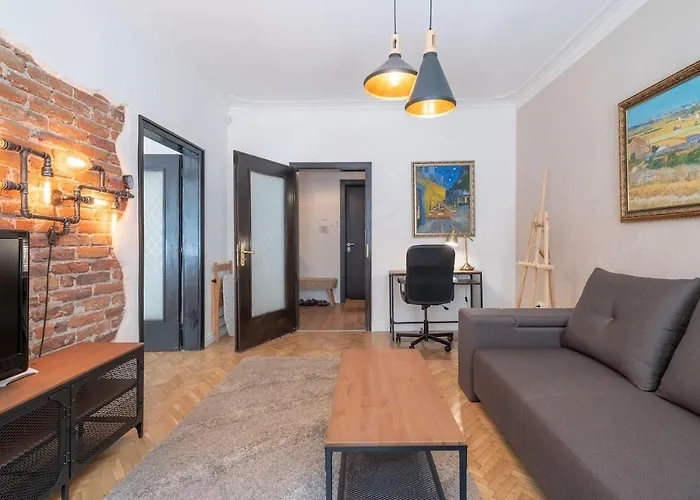 Sophisticated Gem With Private Parking София