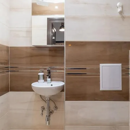 Sophisticated Gem With Private Parking * Σόφια