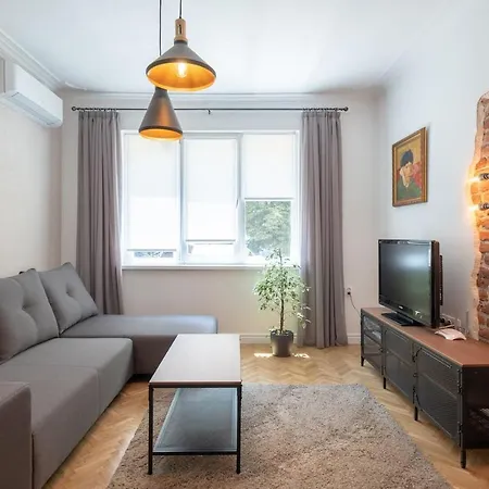 Daire Sophisticated Gem With Private Parking Sofya